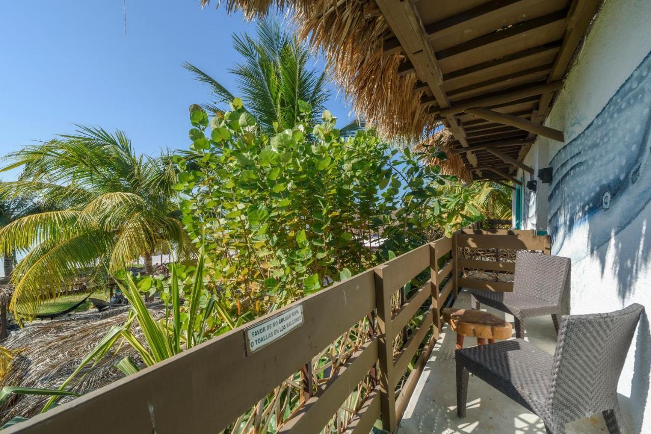 Hotel Villas Tiburon Isla Holbox Exteriör bild