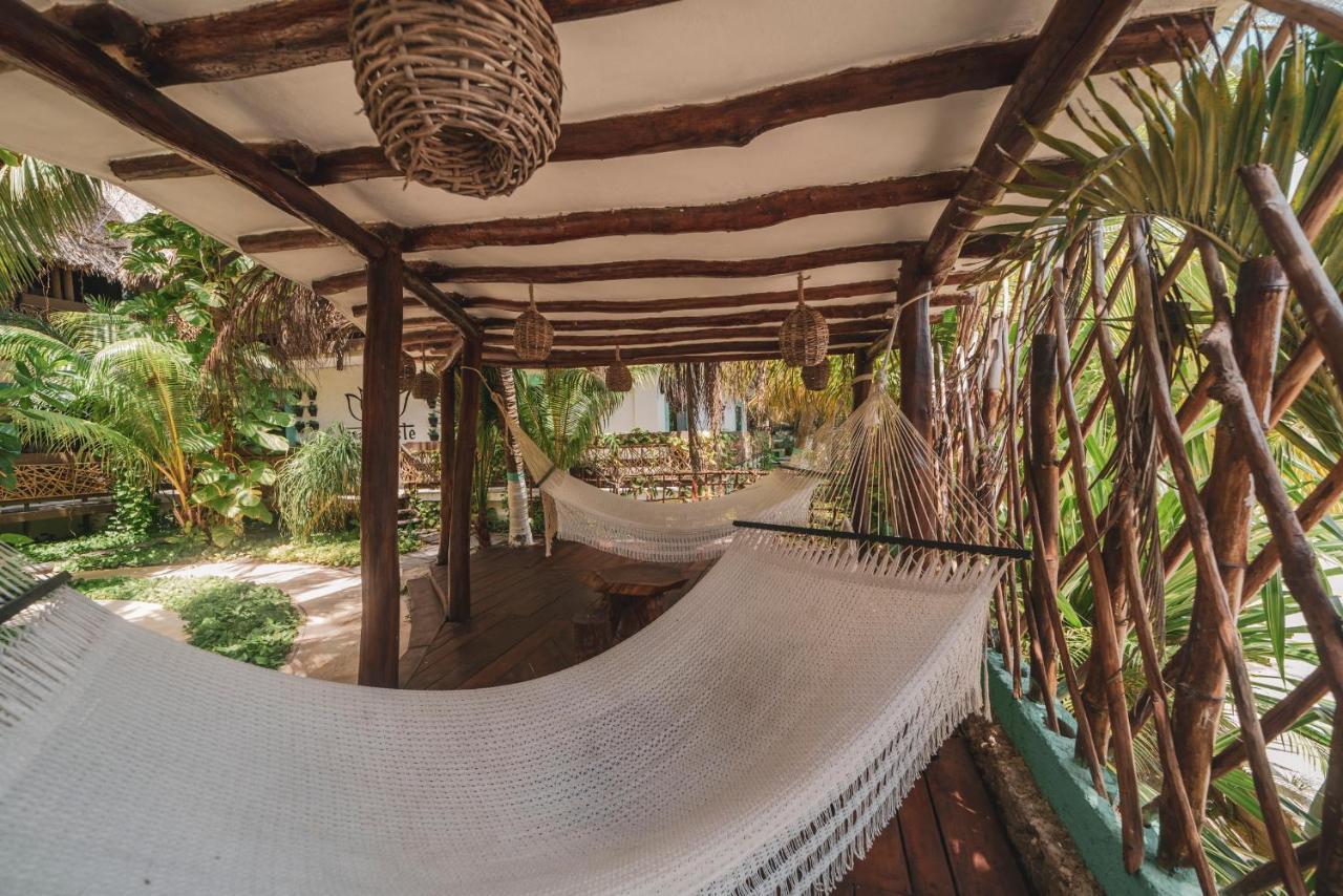 Hotel Villas Tiburon Isla Holbox Exteriör bild