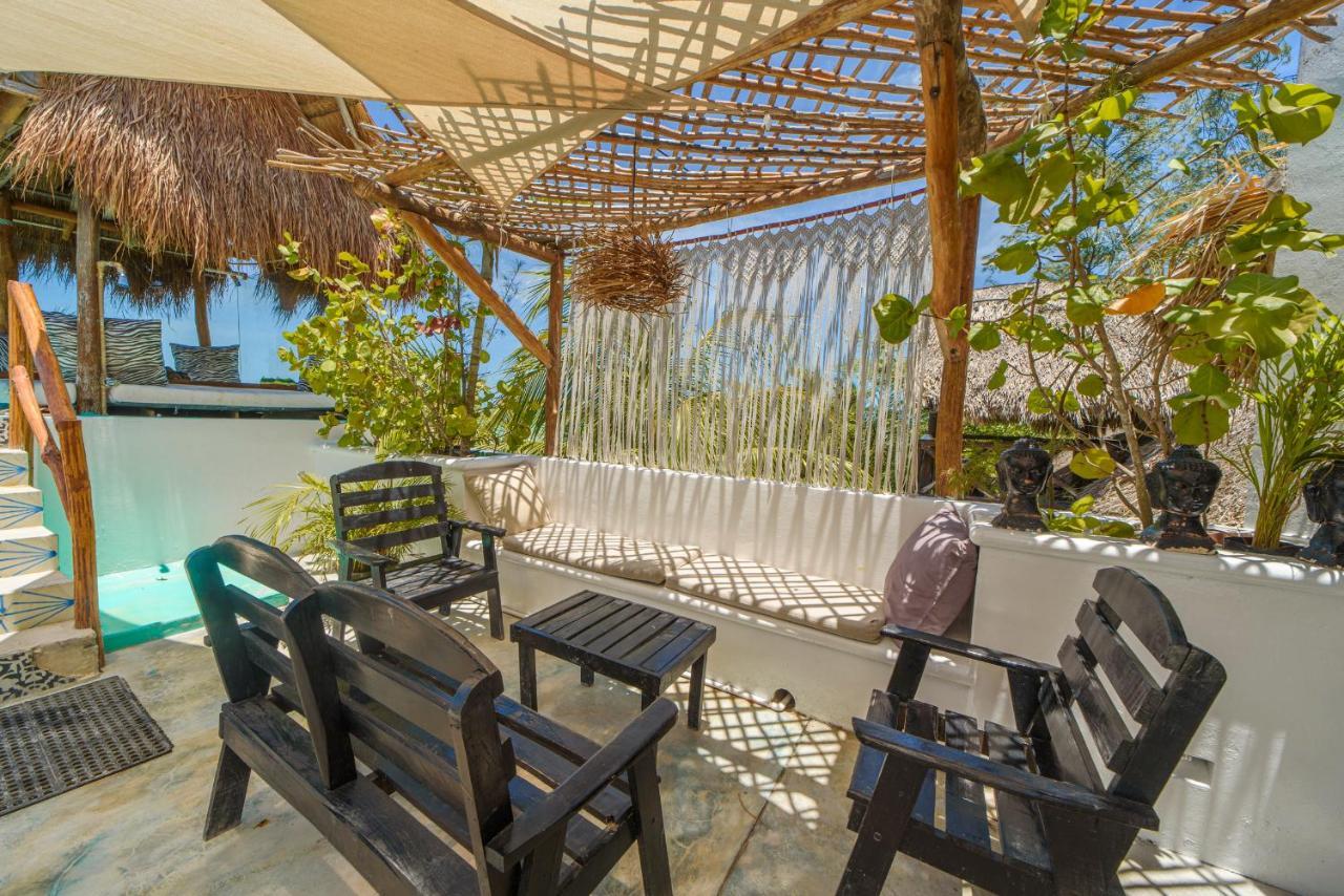 Hotel Villas Tiburon Isla Holbox Exteriör bild