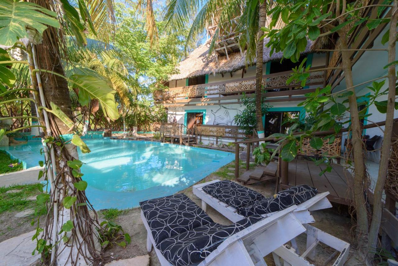 Hotel Villas Tiburon Isla Holbox Exteriör bild