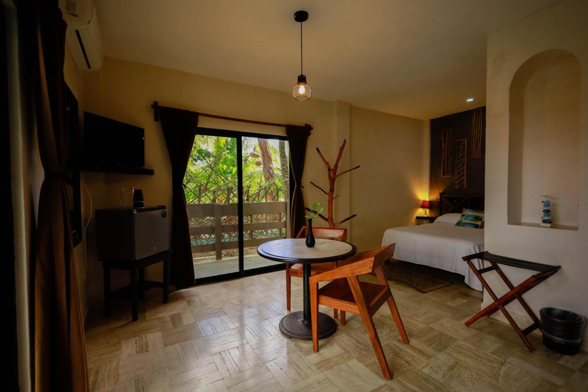 Hotel Villas Tiburon Isla Holbox Exteriör bild